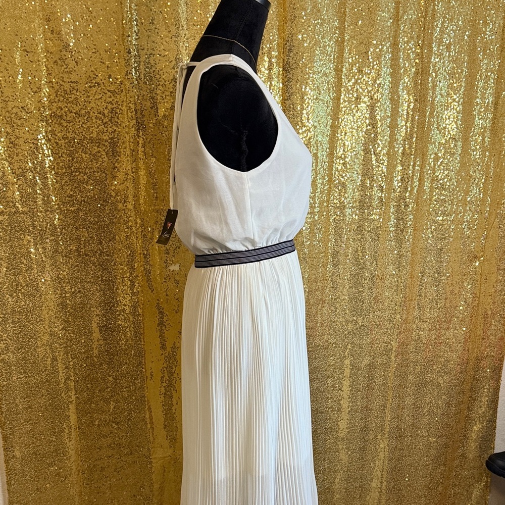 Guess Elegant White Maxi Dress - Picture 4 of 11
